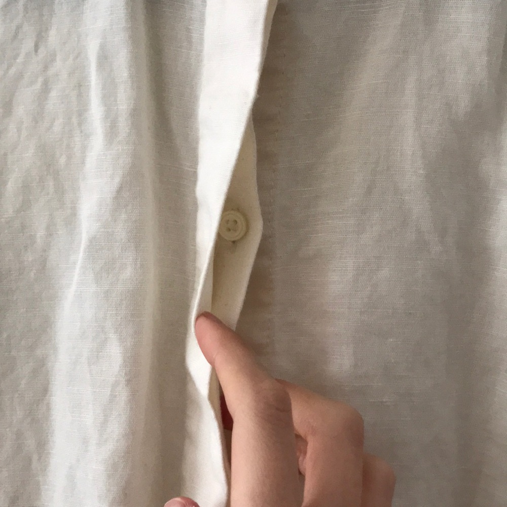 Madewell Linen Button-Up - Picture 2 of 7